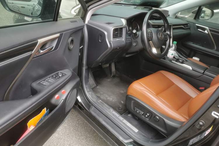 Used Lexus RX 2016 300 Two-Wheel Drive Elite Version China V Standard Driver Seat