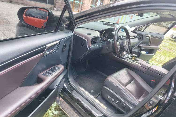Used Lexus RX 2016 300 Two-Wheel Drive Elite Edition China VI Standard Driver Seat
