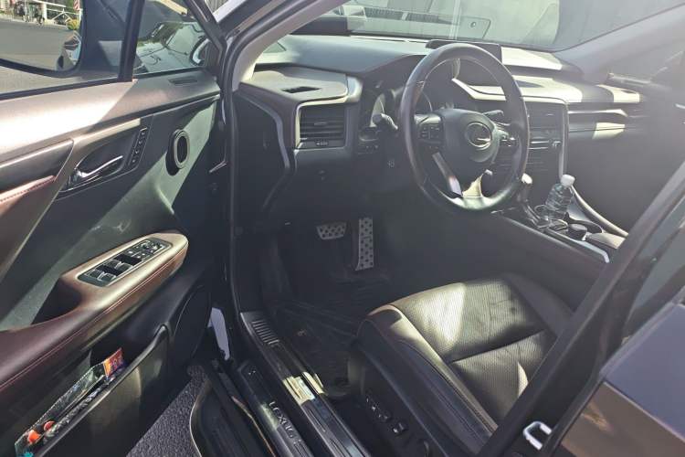 Used Lexus RX 2016 300 4x4 Elegant Edition China V-standard Driver Seat