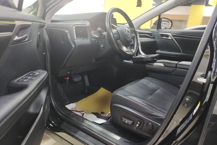 Used Lexus RX 2016 300 Two-Wheel Drive Elite Version China V Standard Driver Seat