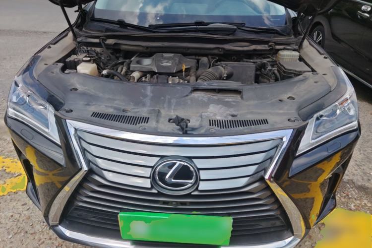 Used Lexus RX 2016 300 Two-Wheel Drive Elite Edition China VI Standard Engine Bay