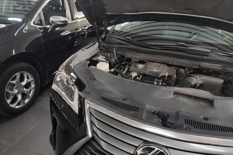 Used Lexus RX 2016 300 Two-Wheel Drive Elite Version China V Standard Engine Bay Right