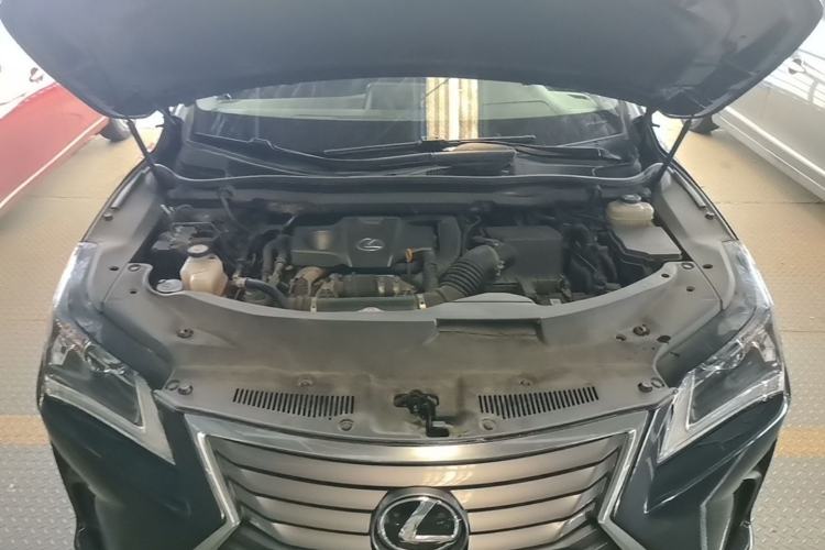 Used Lexus RX 2016 300 Two-Wheel Drive Elite Version China V Standard Engine Bay