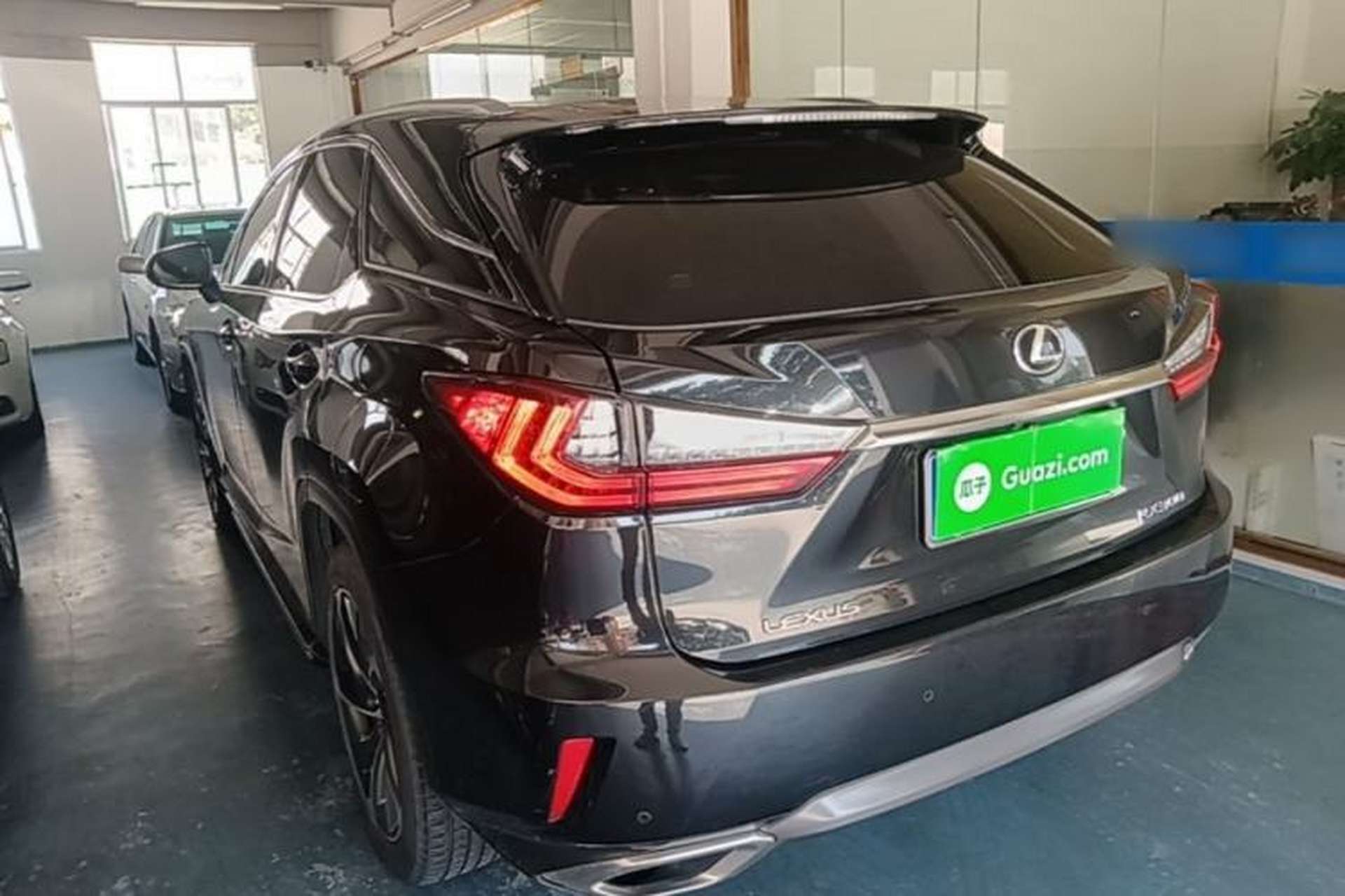 Used Lexus RX 2016 300 4x4 Elegant Edition China V-standard Exterior 2