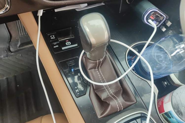 Used Lexus RX 2016 300 Two-Wheel Drive Comfort Edition China VI Standard Gear Lever