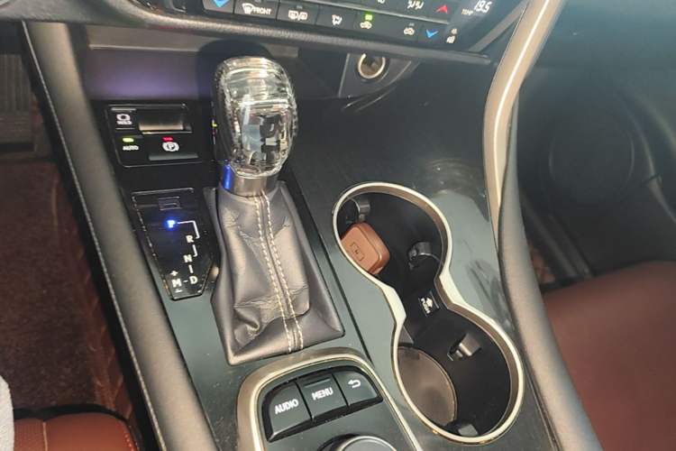 Used Lexus RX 2016 300 Two-Wheel Drive Elite Version China V Standard Gear Lever
