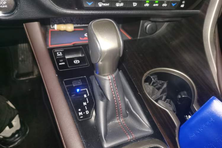 Used Lexus RX 2016 300 4x4 Luxury Edition China V Standard Gear Lever