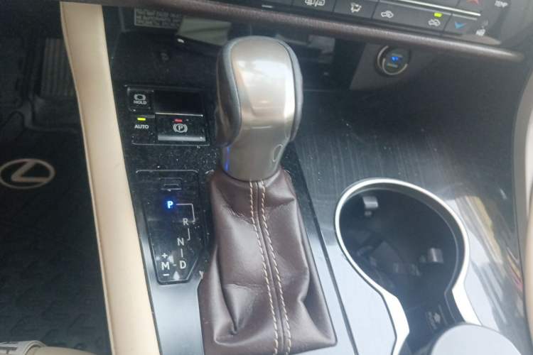 Used Lexus RX 2016 300 4x4 Elegant Edition China V-standard Gear Lever