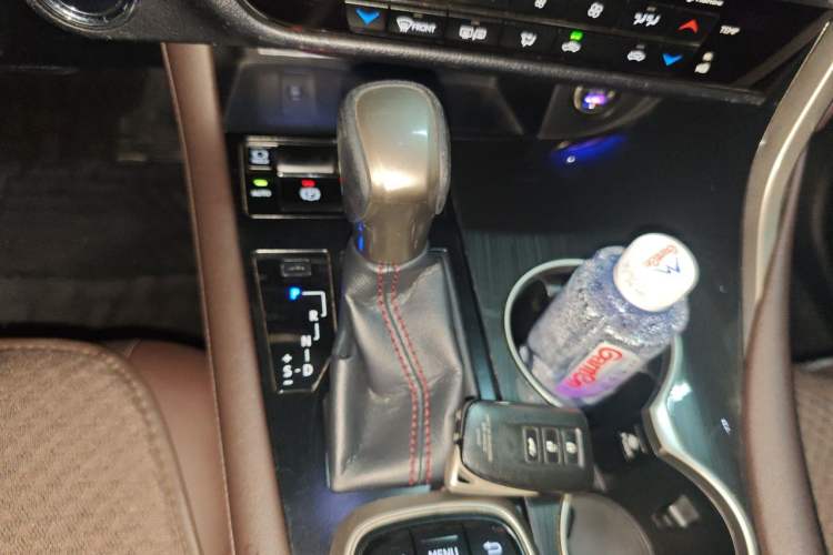 Used Lexus RX 2016 450h Four-Wheel Drive Elegant Edition Gear Lever