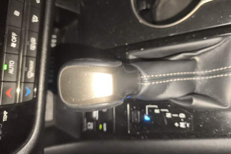 Used Lexus RX 2016 300 4x4 Elegant Edition China V-standard Gear Lever