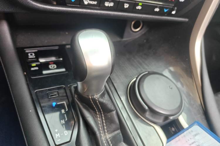 Used Lexus RX 2016 300 Two-Wheel Drive Elite Version China V Standard Gear Lever