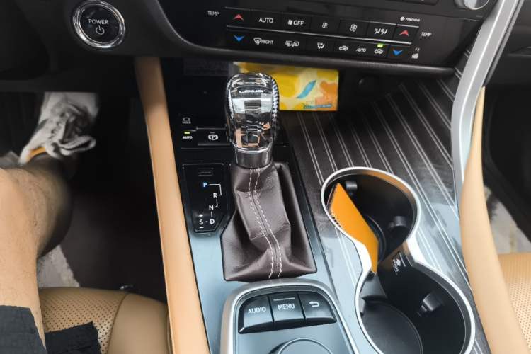 Used Lexus RX 2016 450h Four-Wheel Drive Luxury Edition Gear Lever