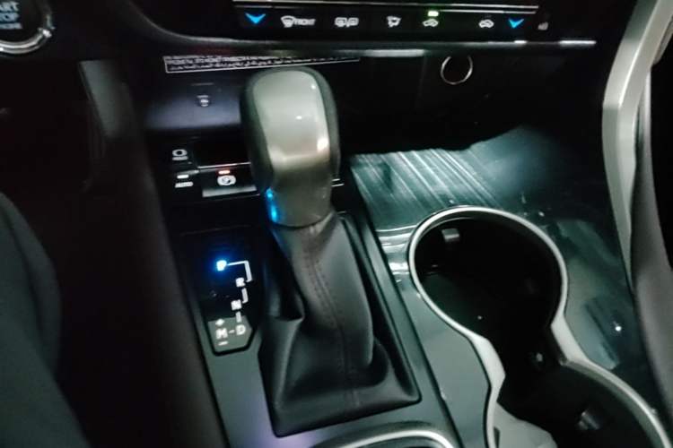 Used Lexus RX 2016 300 Two-Wheel Drive Comfort Edition China V Standard Gear Lever