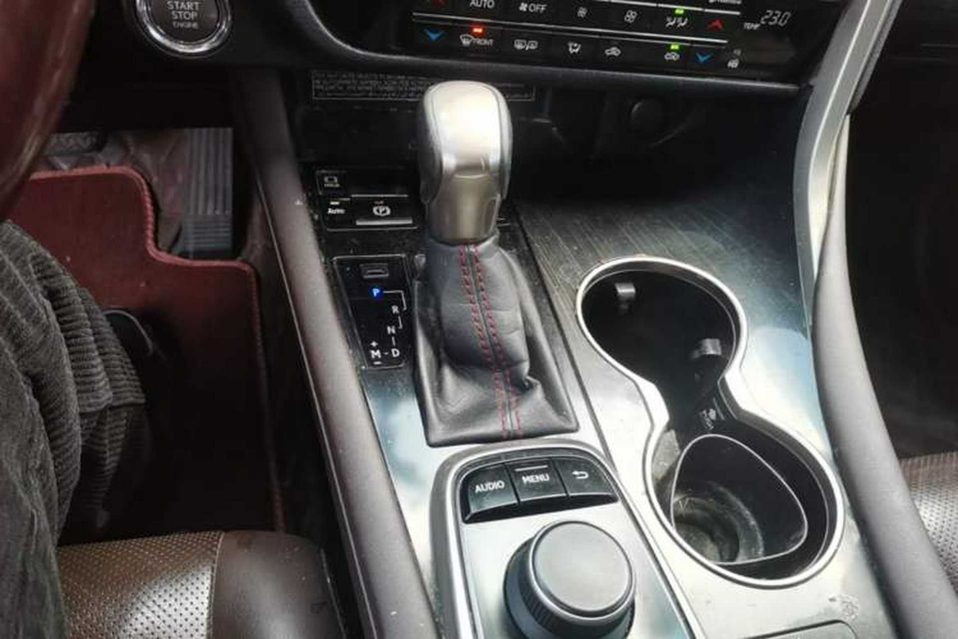 Used Lexus RX 2016 300 Two-Wheel Drive Comfort Edition China V Standard Gear Lever