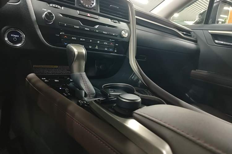 Used Lexus RX 2016 450h Four-Wheel Drive Elegant Edition Gear Lever