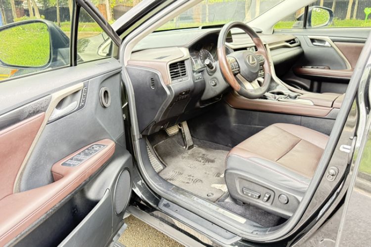Used Lexus RX 2016 300 Two-Wheel Drive Comfort Edition China VI Standard Interior 1
