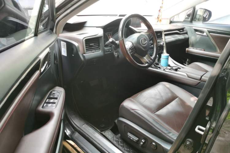 Used Lexus RX 2016 300 4x4 Elegant Edition China V-standard Interior 3