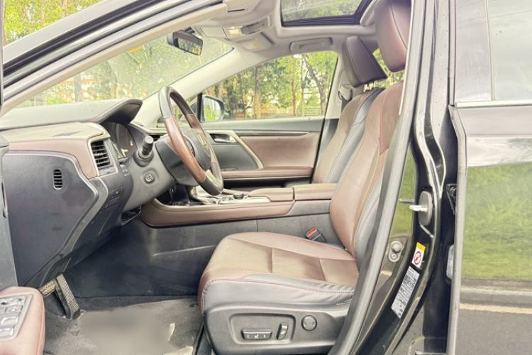 Used Lexus RX 2016 300 Two-Wheel Drive Comfort Edition China VI Standard Interior 6