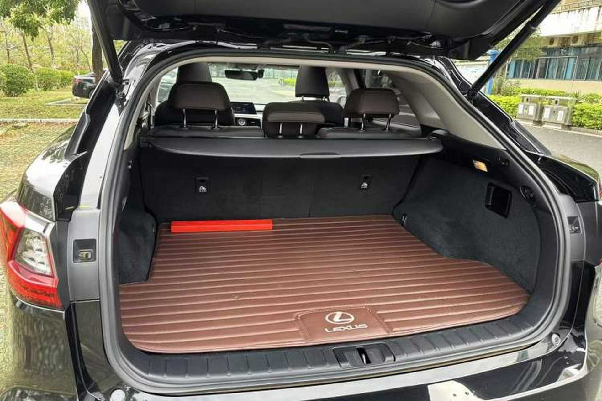 Used Lexus RX 2016 300 4x4 Elegant Edition China V-standard Interior 8