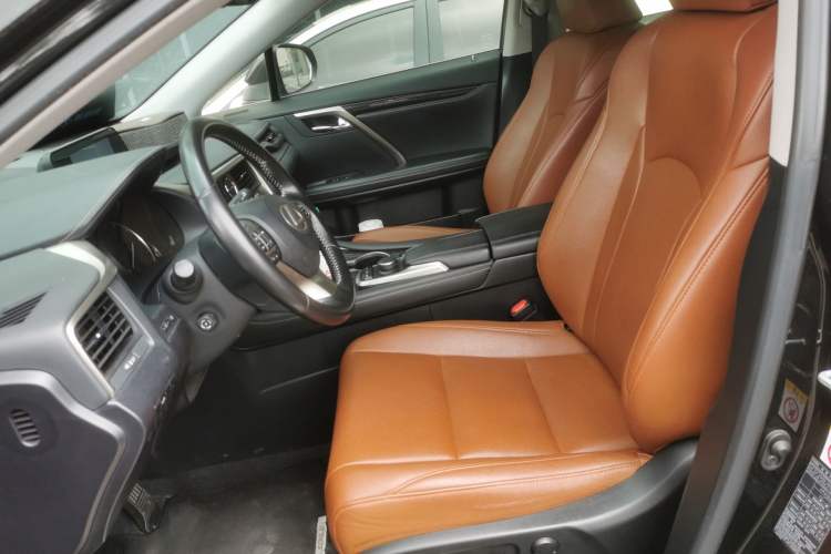 Used Lexus RX 2016 300 Two-Wheel Drive Elite Version China V Standard Left Front Seat