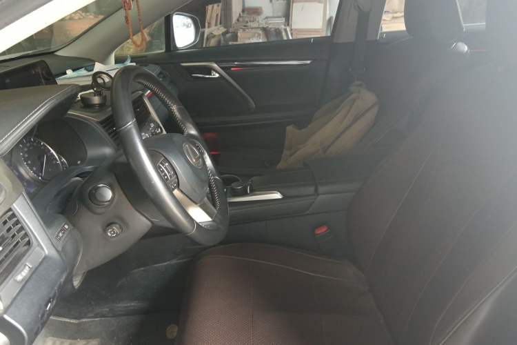 Used Lexus RX 2016 300 Two-Wheel Drive Elite Edition China VI Standard Left Front Seat