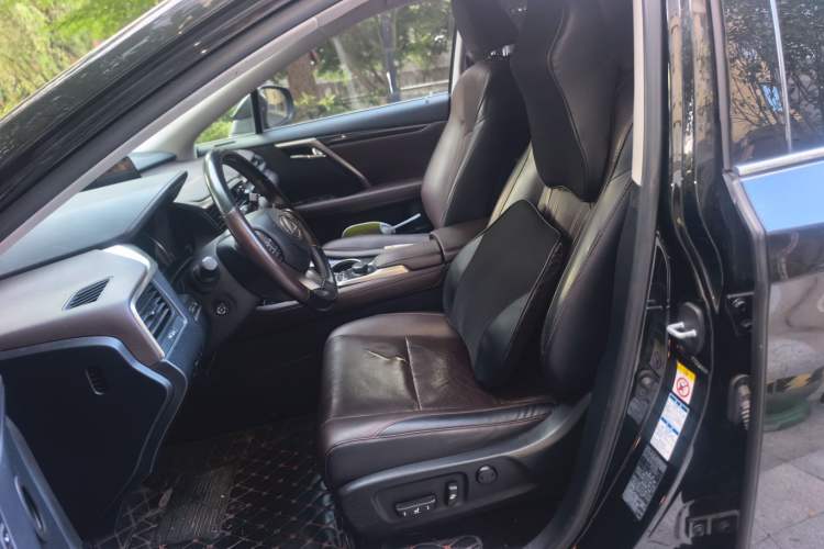 Used Lexus RX 2016 300 4x4 Elegant Edition China VI Left Front Seat