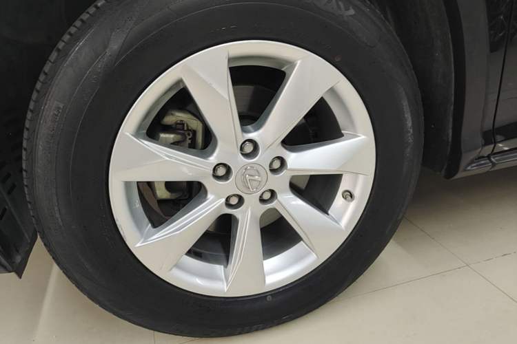 Used Lexus RX 2016 300 Two-Wheel Drive Elite Version China V Standard Left Front Wheel Hub