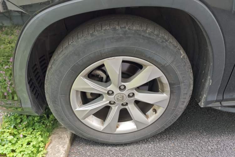 Used Lexus RX 2016 300 Two-Wheel Drive Elite Version China V Standard Left Front Wheel Hub