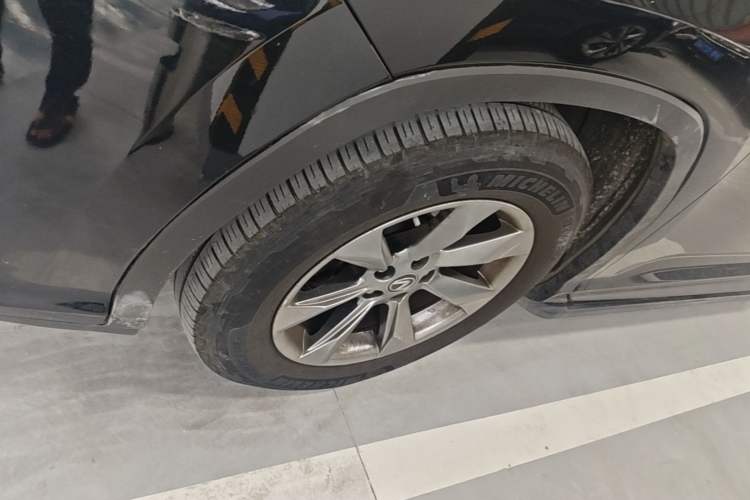 Used Lexus RX 2016 300 Two-Wheel Drive Elite Version China V Standard Left Front Wheel Hub
