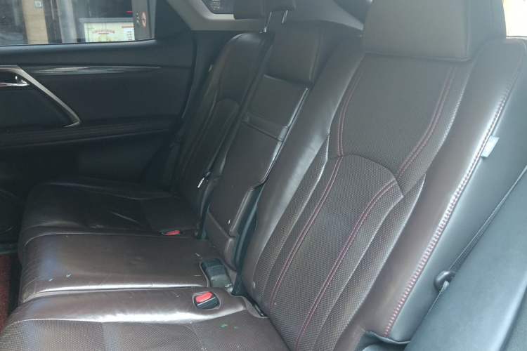 Used Lexus RX 2016 300 4x4 Elegant Edition China V-standard Left Rear Seat