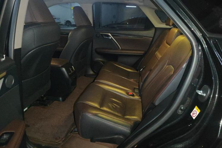 Used Lexus RX 2016 300 4x4 Elegant Edition China V-standard Left Rear Seat