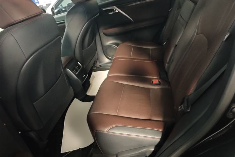 Used Lexus RX 2016 300 4x4 Elegant Edition China V-standard Left Rear Seat