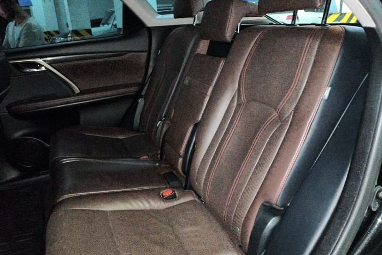 Used Lexus RX 2016 300 4x4 Elegant Edition China VI Left Rear Seat