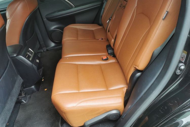 Used Lexus RX 2016 300 Two-Wheel Drive Elite Version China V Standard Left Rear Seat