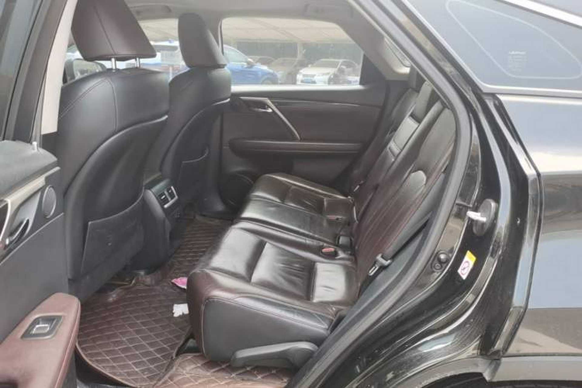 Used Lexus RX 2016 300 Two-Wheel Drive Comfort Edition China V Standard Left Rear Seat