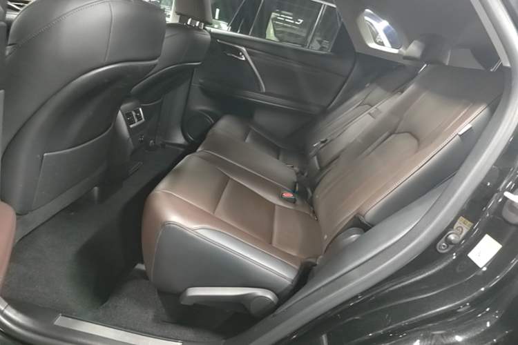 Used Lexus RX 2016 450h Four-Wheel Drive Elegant Edition Left Rear Seat