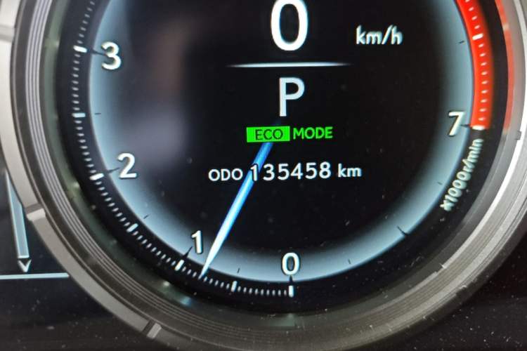 Used Lexus RX 2016 300 4x4 F SPORT Version China V Standard Odometer Close Up