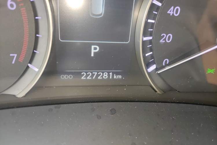 Used Lexus RX 2016 300 Two-Wheel Drive Comfort Edition China VI Standard Odometer Close Up