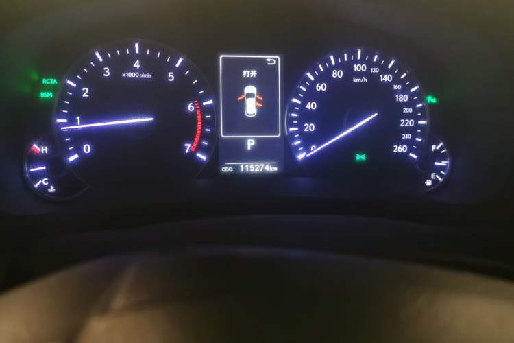 Used Lexus RX 2016 300 4x4 Luxury Edition China V Standard Odometer Close Up