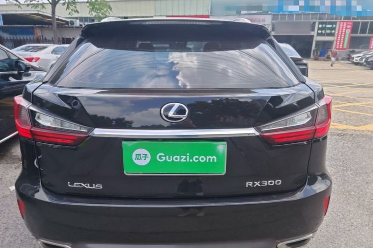 Used Lexus RX 2016 300 Two-Wheel Drive Elite Edition China VI Standard Rear