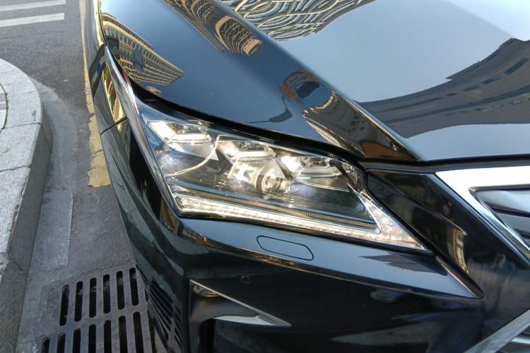 Used Lexus RX 2016 300 4x4 Elegant Edition China V-standard Right Front Headlight