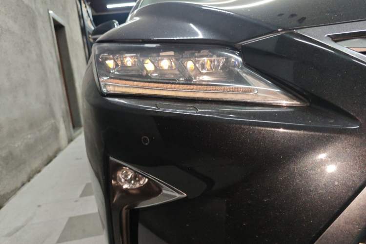 Used Lexus RX 2016 450h Four-Wheel Drive Elegant Edition Right Front Headlight
