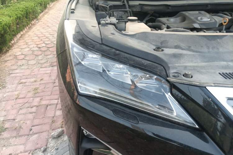 Used Lexus RX 2016 300 4x4 Elegant Edition China V-standard Right Front Headlight