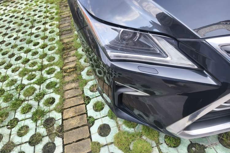 Used Lexus RX 2016 300 Two-Wheel Drive Elite Edition China VI Standard Right Front Headlight