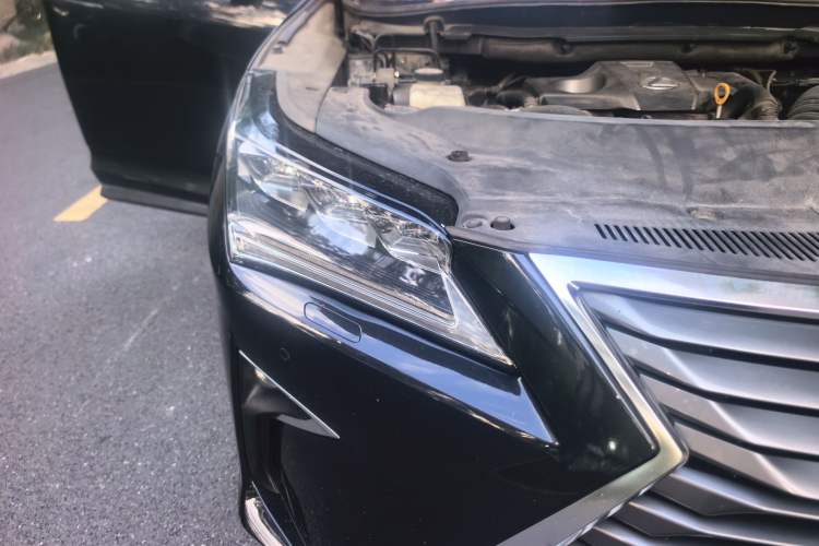 Used Lexus RX 2016 300 4x4 Elegant Edition China VI Right Front Headlight