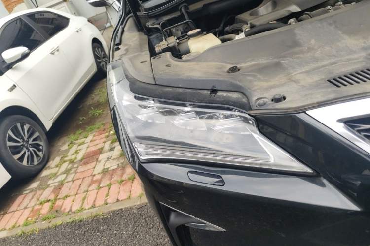 Used Lexus RX 2016 300 4x4 F SPORT Version China V Standard Right Front Headlight