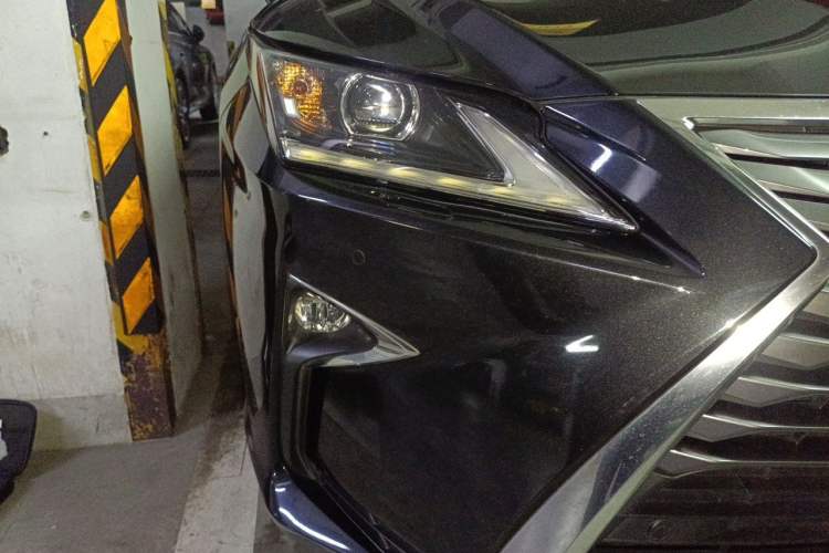 Used Lexus RX 2016 300 Two-Wheel Drive Elite Version China V Standard Right Front Headlight