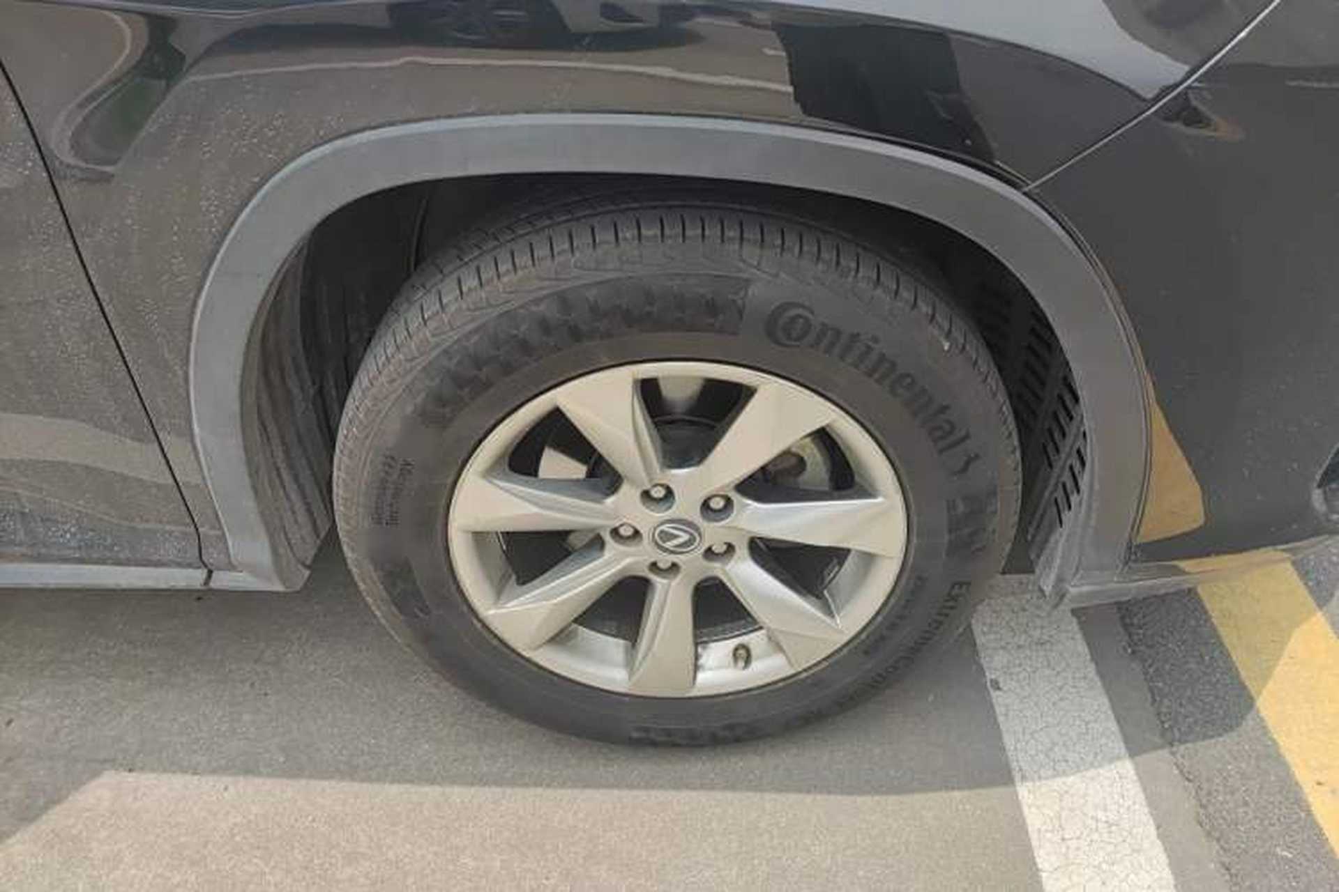 Used Lexus RX 2016 300 Two-Wheel Drive Comfort Edition China VI Standard Right Front Wheel Hub