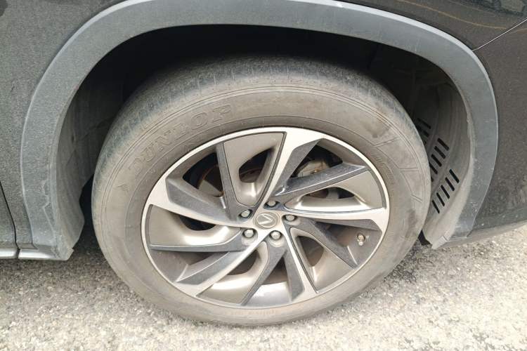 Used Lexus RX 2016 300 4x4 Elegant Edition China V-standard Right Front Wheel Hub