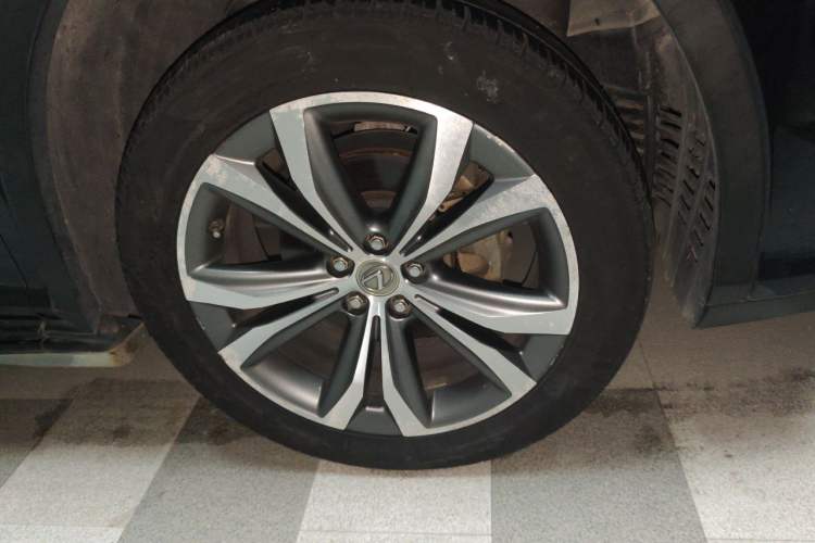 Used Lexus RX 2016 450h Four-Wheel Drive Elegant Edition Right Front Wheel Hub